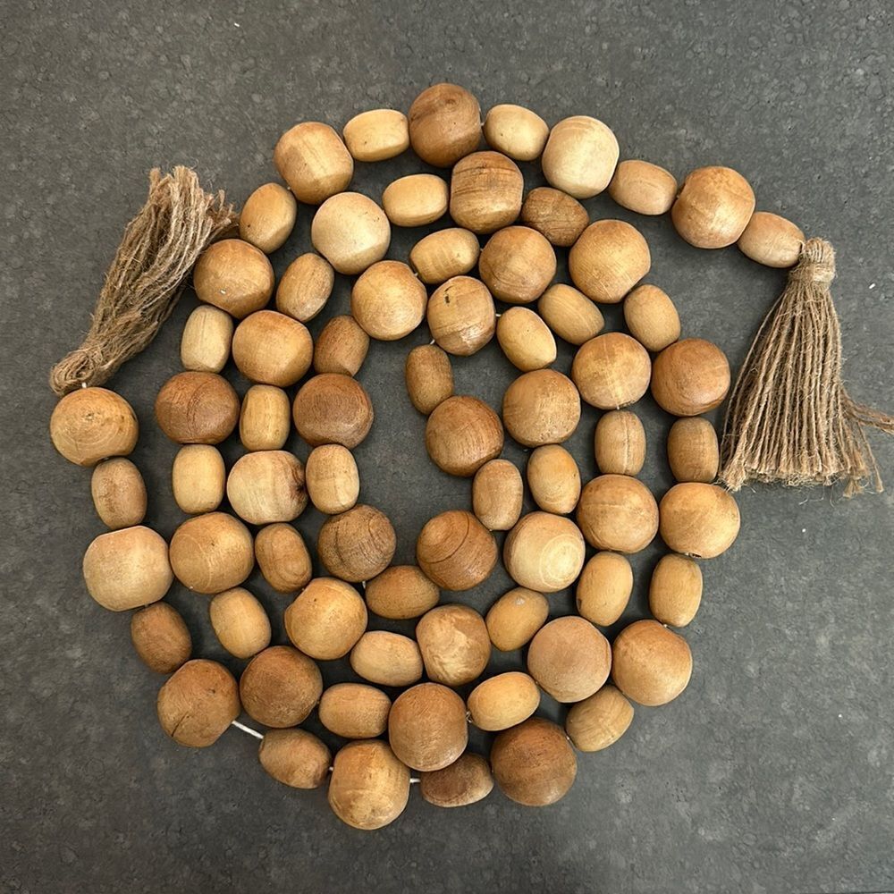 ‎Farmhouse Style Wood Beads